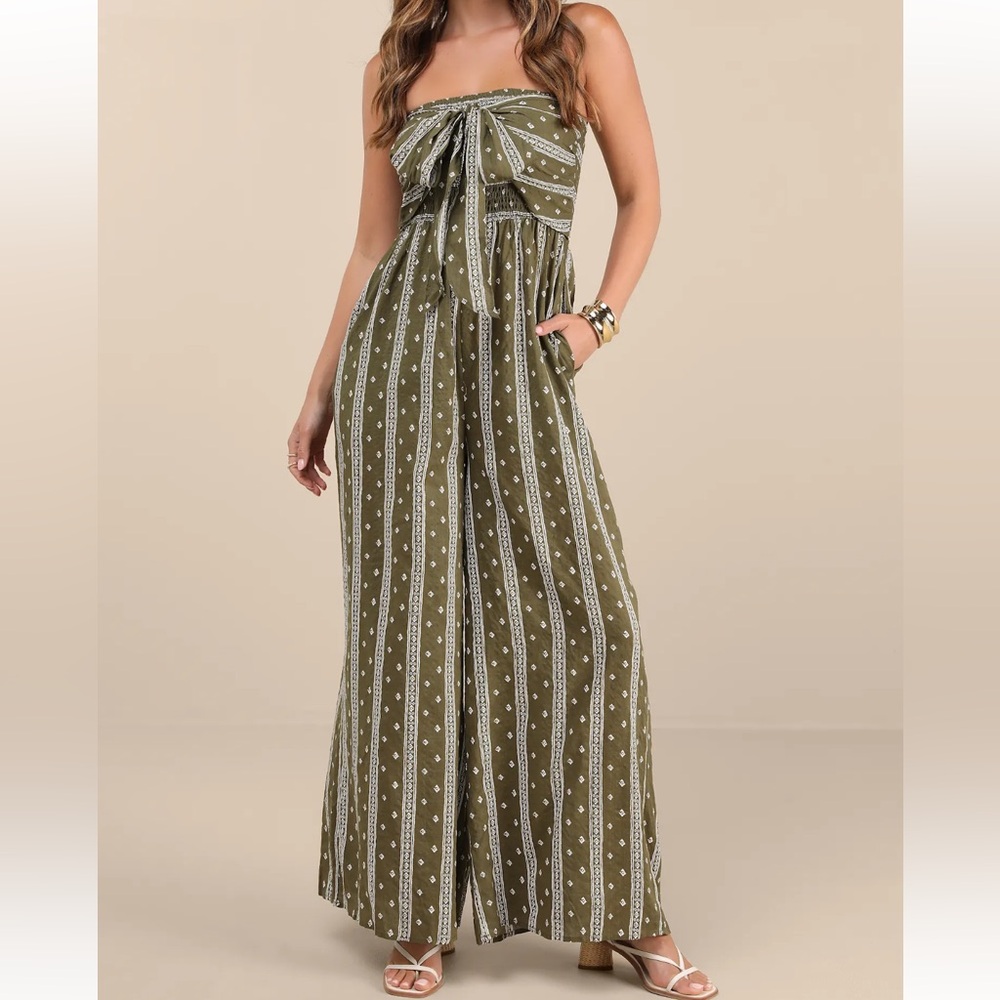 Lulu's Green Strapless Jumpsuit with Wide-Leg Design